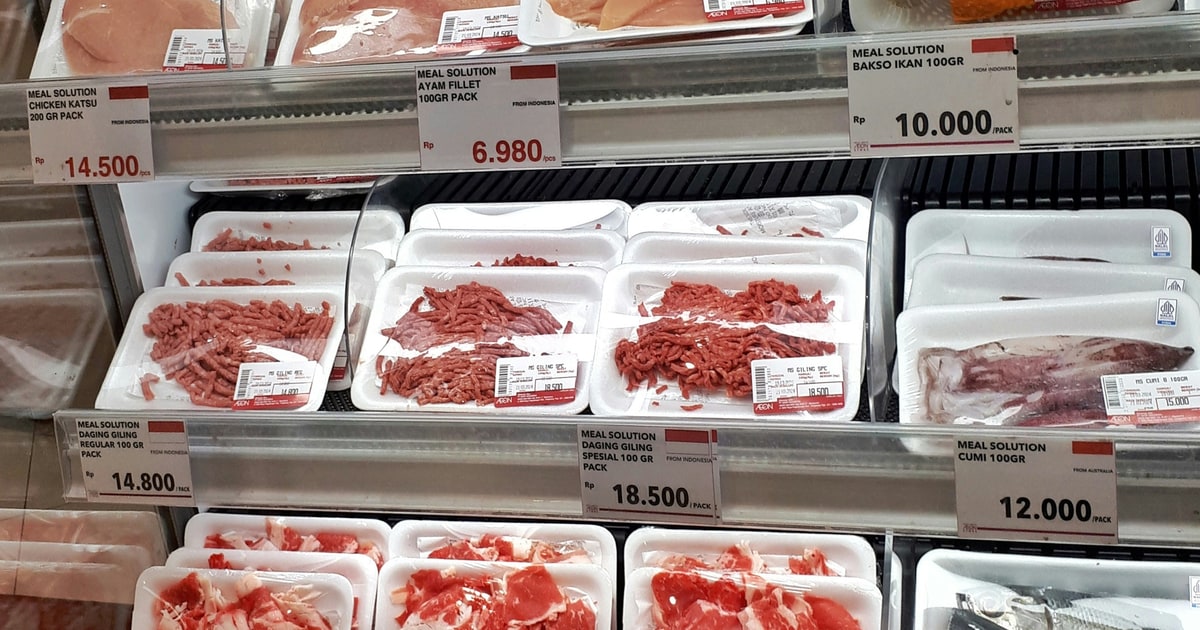 Halal meat section in a UK supermarket with certified packaging and labels