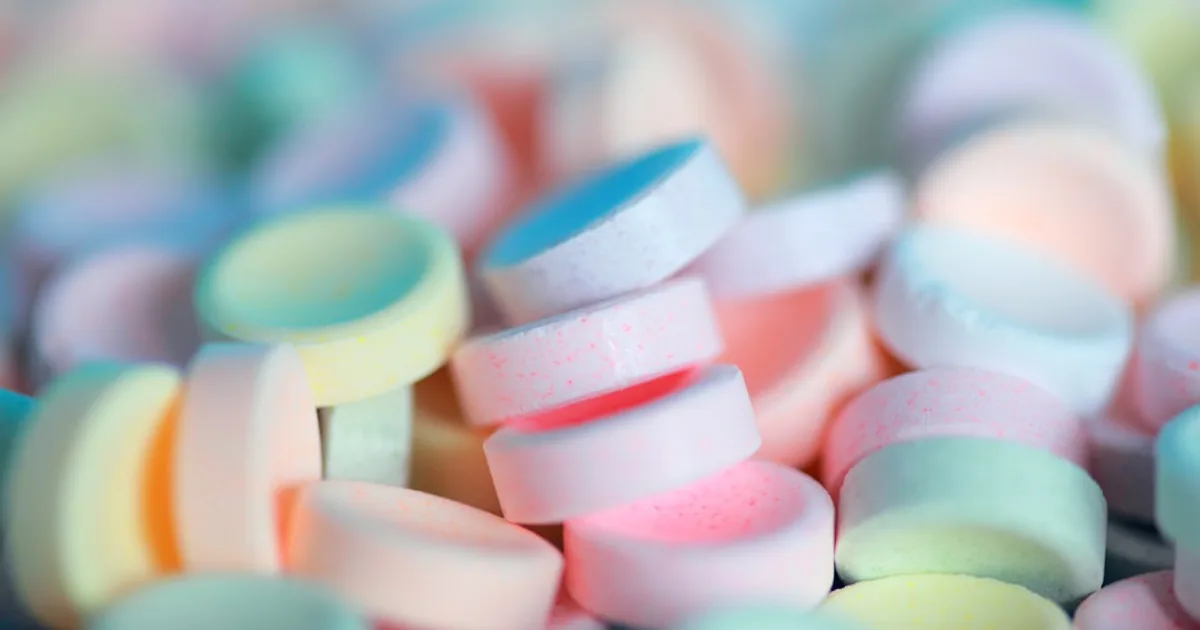 Mentos chewy mint rolls — are Mentos halal or haram in the UK?