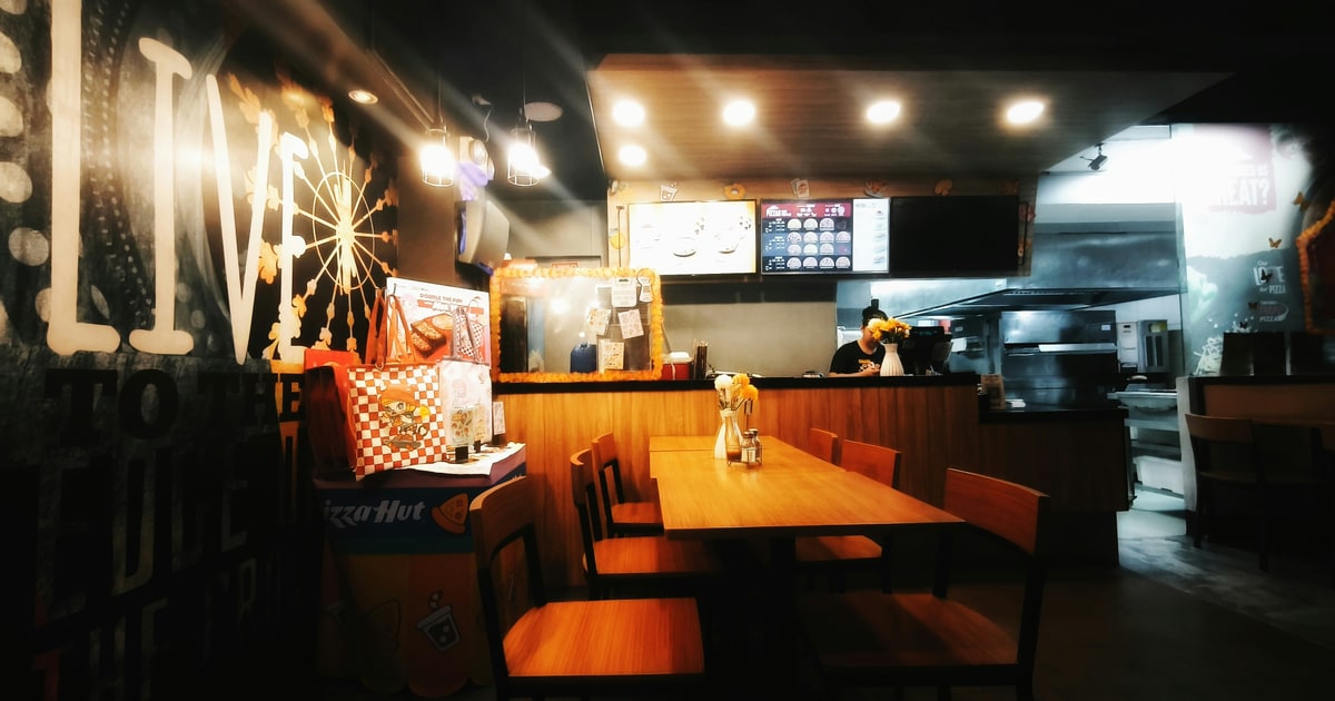 Pizza Hut restaurant with pizzas on display